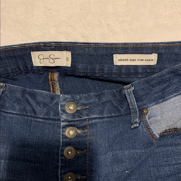 Jessica Simpson adored high rise Ankle Jeans raw hem size 33 - Picture 4 of 9